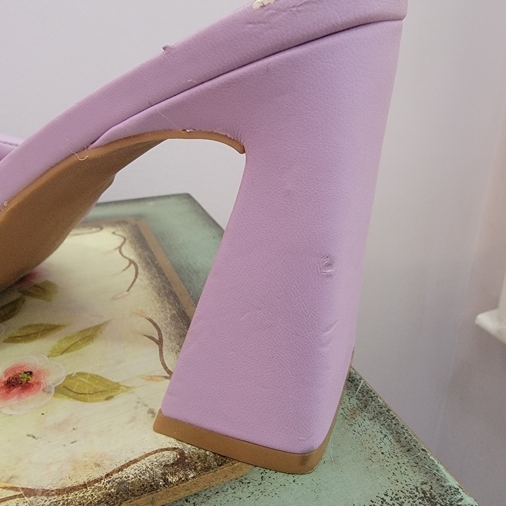 Open Edit Edsheena Lavendar Contoured Heel Slides Size 10 - Picture 9 of 9